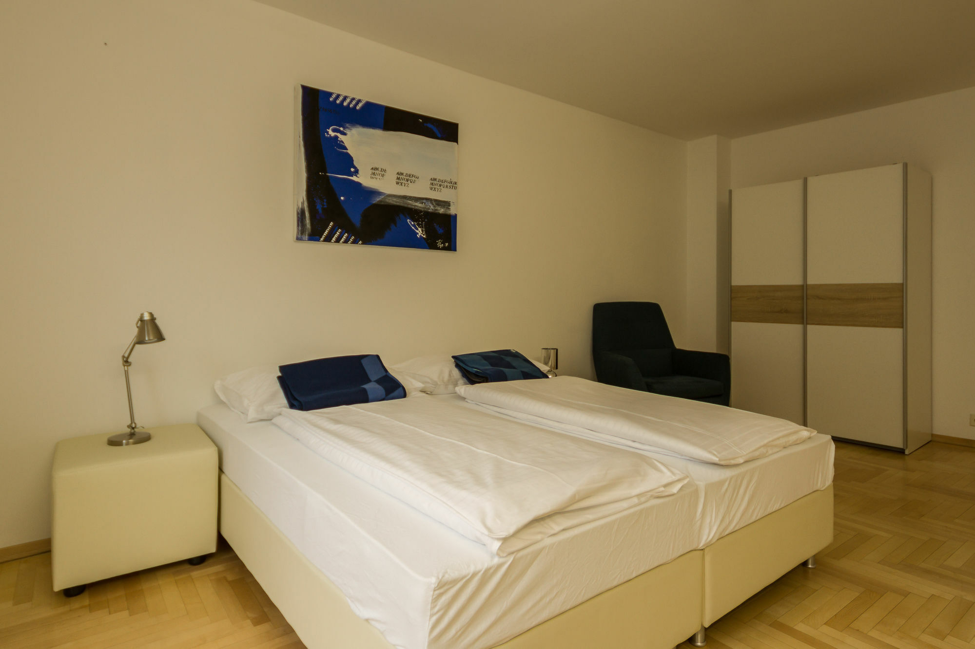 Puzzlehotel - Apartments Zentrum II Viena Exterior foto